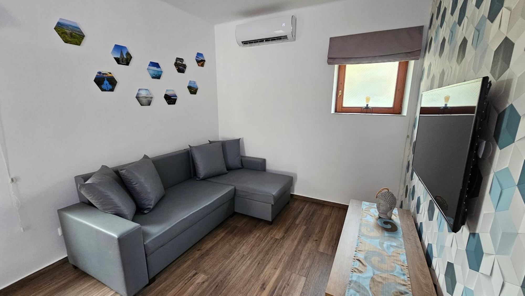 Menta Holiday Home Бадачоньтомай Экстерьер фото